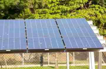 Grandes usinas solares igualam capacidade da hidrelétrica de Itaipu